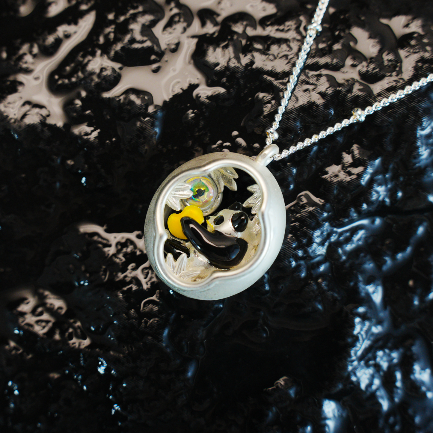 Panda Herz Anhänger, Mythischer Wächter der Liebe, Tierkette, Fantasy Schmuck