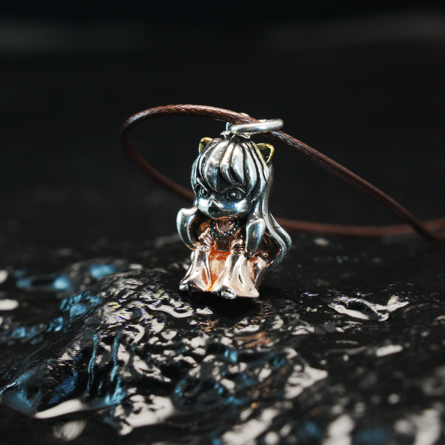 Gothic Warrior Girl Pendant, Fantasy Beast-Eared Guardian Necklace, Anime Cosplay Jewelry