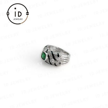 Leopard Pattern Emerald Ring in 925 Sterling Silver – Unique Jewelry for Women