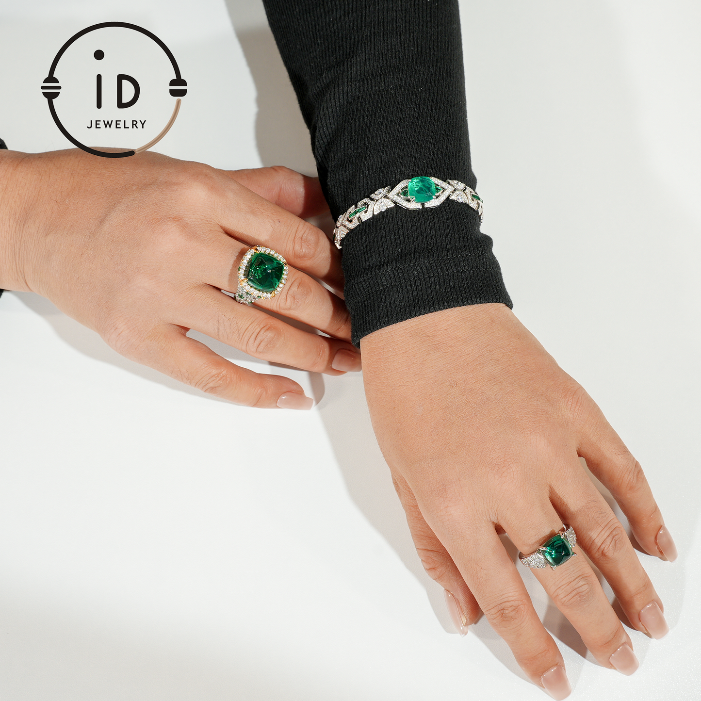 Emerald ring, luxurious ring&Birthday gift for women, anniversary gift