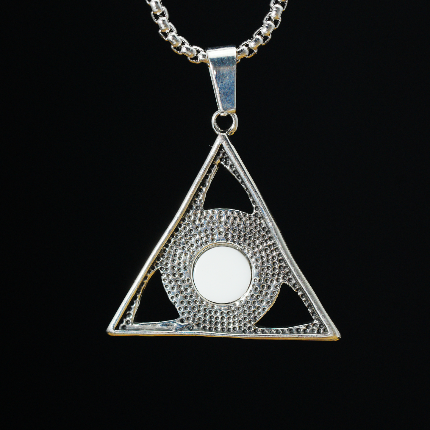 Halskette mit Dreiecksanhänger „Allsehendes Auge“ | Mystischer Amulettschmuck mit blauem Edelstein | Gotischer okkulter Unisex-Schutzanhänger