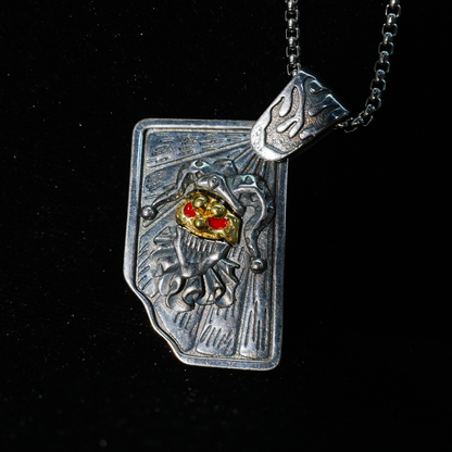 Halskette mit Narren-Totenkopf-Anhänger | Gothic-Punk-Schmuck mit goldenen und roten Akzenten | Dunkles Totem-Accessoire für Männer und Frauen