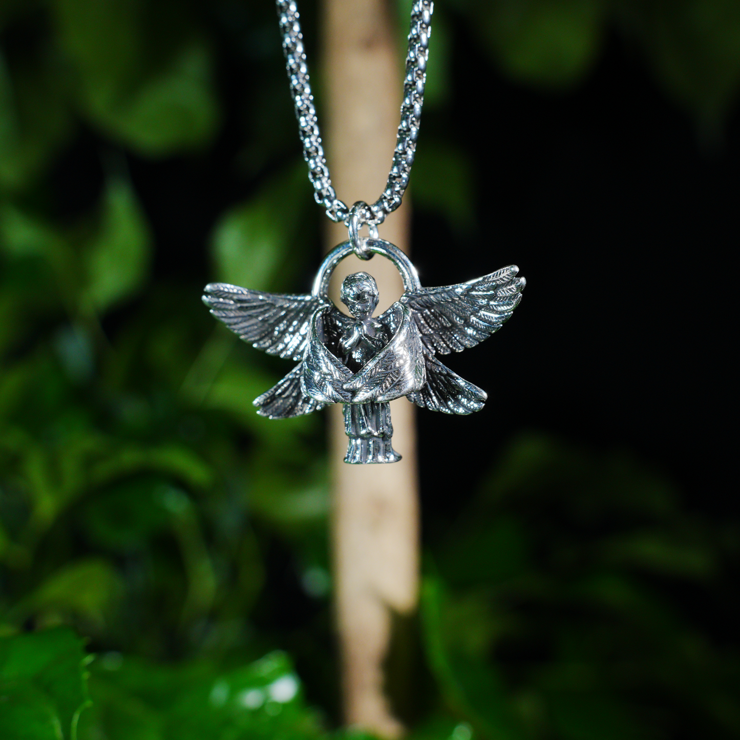 Halskette mit betenden Engel-Anhänger – Gothic-Schutzschmuck für Männer und Frauen, Engel-Anhänger mit offenen Flügeln, spirituelles Geschenk