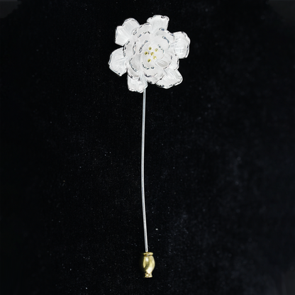 Elegant Begonia Flower Brooch Pin – Romantic Floral Brooch for Women , Perfect for Weddings, Anniversaries, and Everyday Elegance