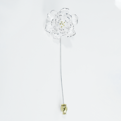Elegant Begonia Flower Brooch Pin – Romantic Floral Brooch for Women , Perfect for Weddings, Anniversaries, and Everyday Elegance