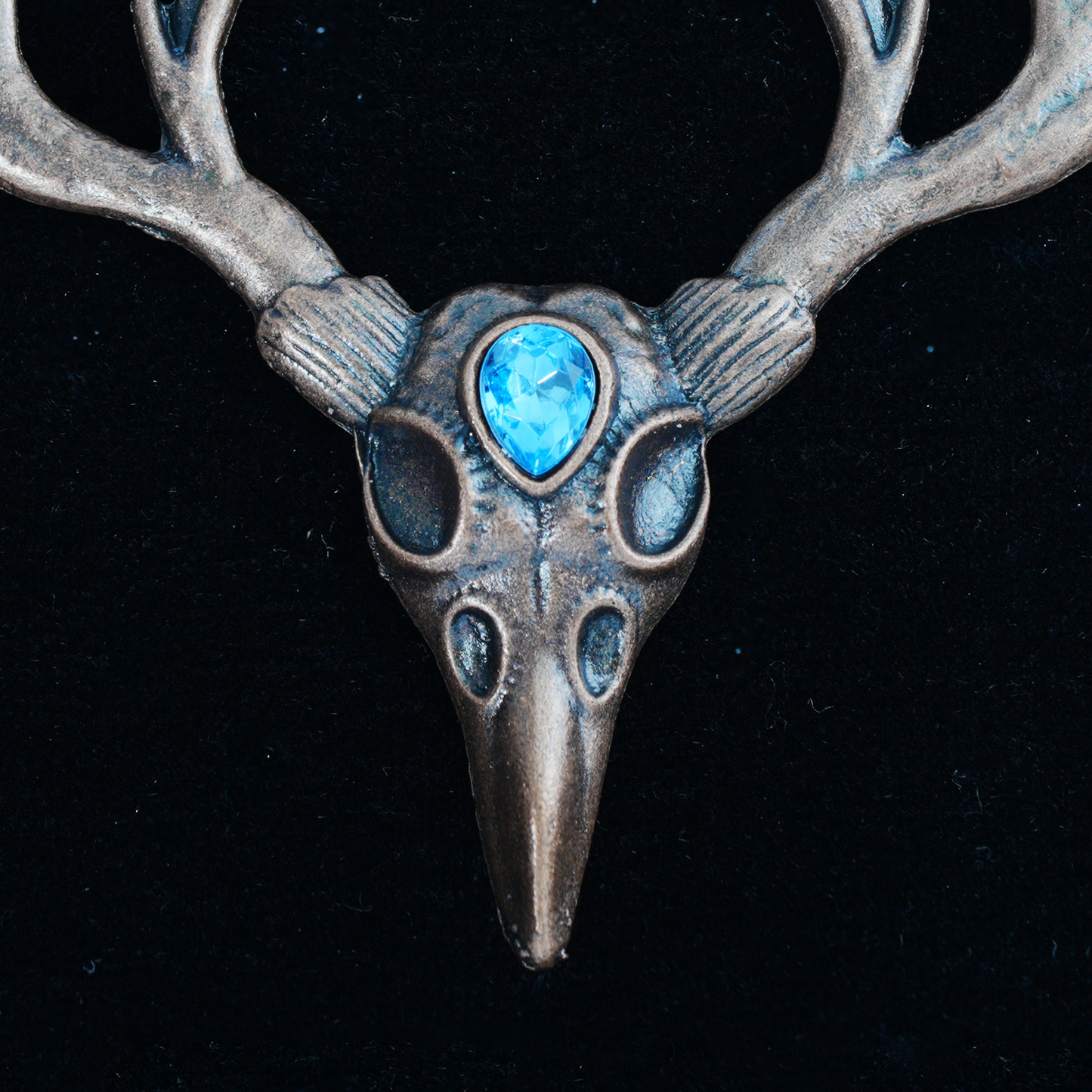 Vintage Mystical Deer Antler Hairpin with Gemstone Accents, Unique Animal Element Hair Clip for Daily and Special Occasions