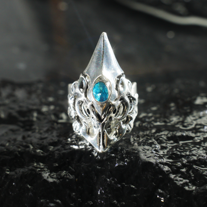 Gotischer geschnitzter Ring | Vogelschnabel-Totem-Design | Statement-Schmuck im mysteriösen Stil | Ideal für Cosplay und Bühnenkleidung