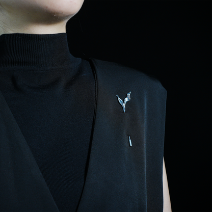 Sprout of Life Brooch - Nature-Inspired Minimalist Design, Symbolizing New Beginnings and Hope