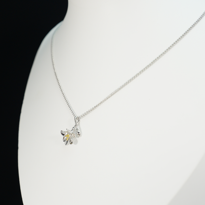 Silver Gold Floral Necklace | Minimal Nature-Inspired Jewelry | Sentimental Gift for Everyday & Travel