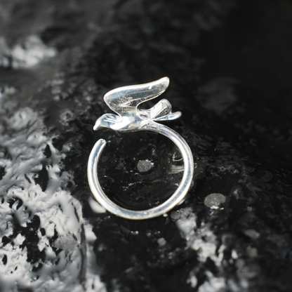 Flying Bird Ring, Minimalist Nature Jewelry, Freedom Animal Gift for Her