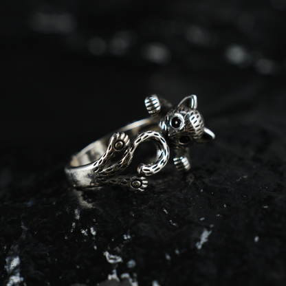 Playful Cat Ring | Whimsical Animal Jewelry | Gothic Cute Cat Band for Animal Lovers