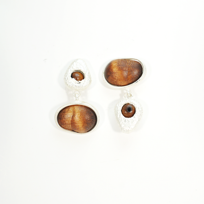 Eye of the Seed – Abstract Cat Eye Earrings with Wood-Style Gem & Textured Frame
