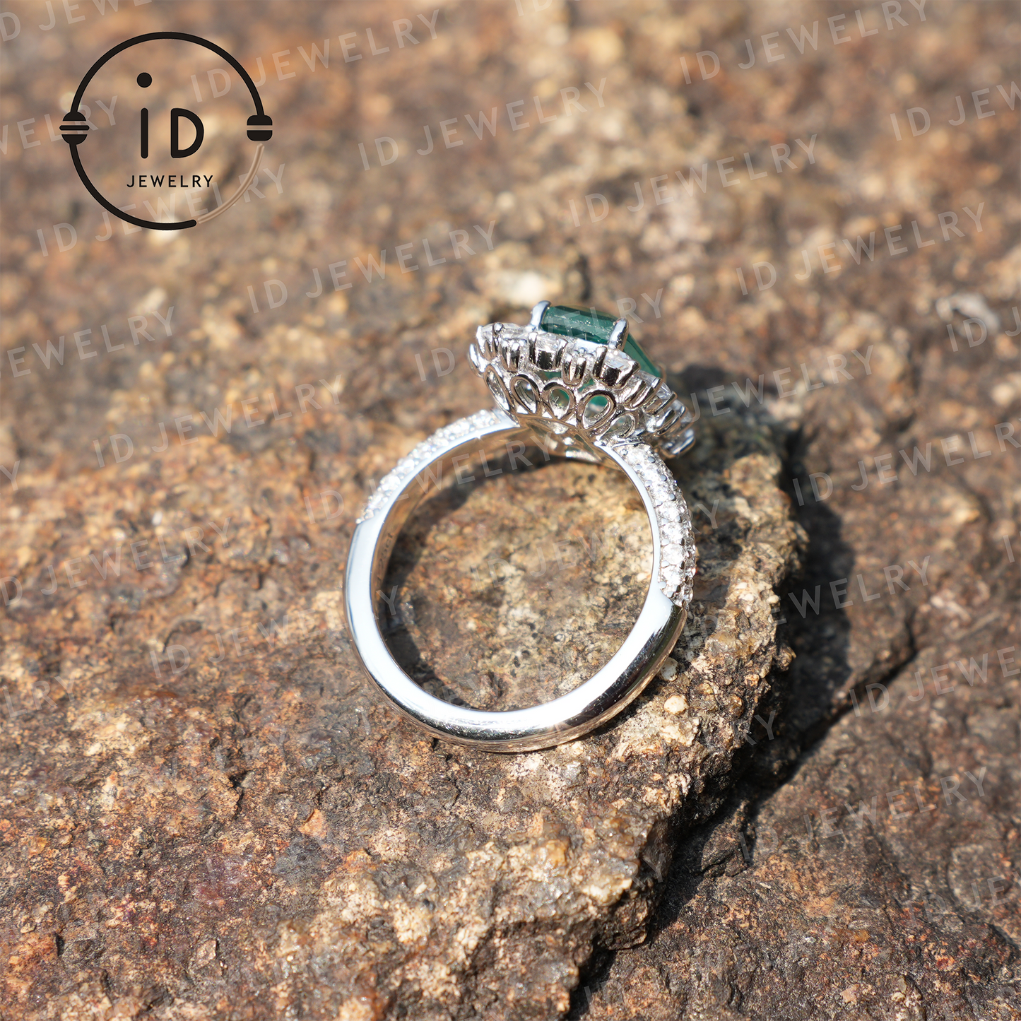 Classic Emerald Ring in Sterling Silver, Handcrafted with Lab-Created Emerald for Special Occasions