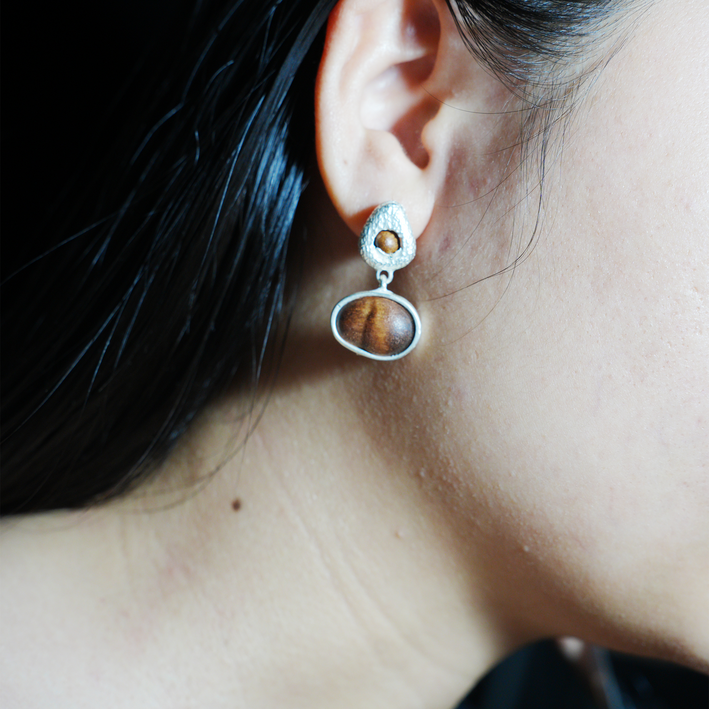 Eye of the Seed – Abstract Cat Eye Earrings with Wood-Style Gem & Textured Frame