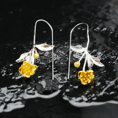 Silver Leaf Drop Earrings, Botanical Jewelry, Nature-Inspired Floral Dangle for Women