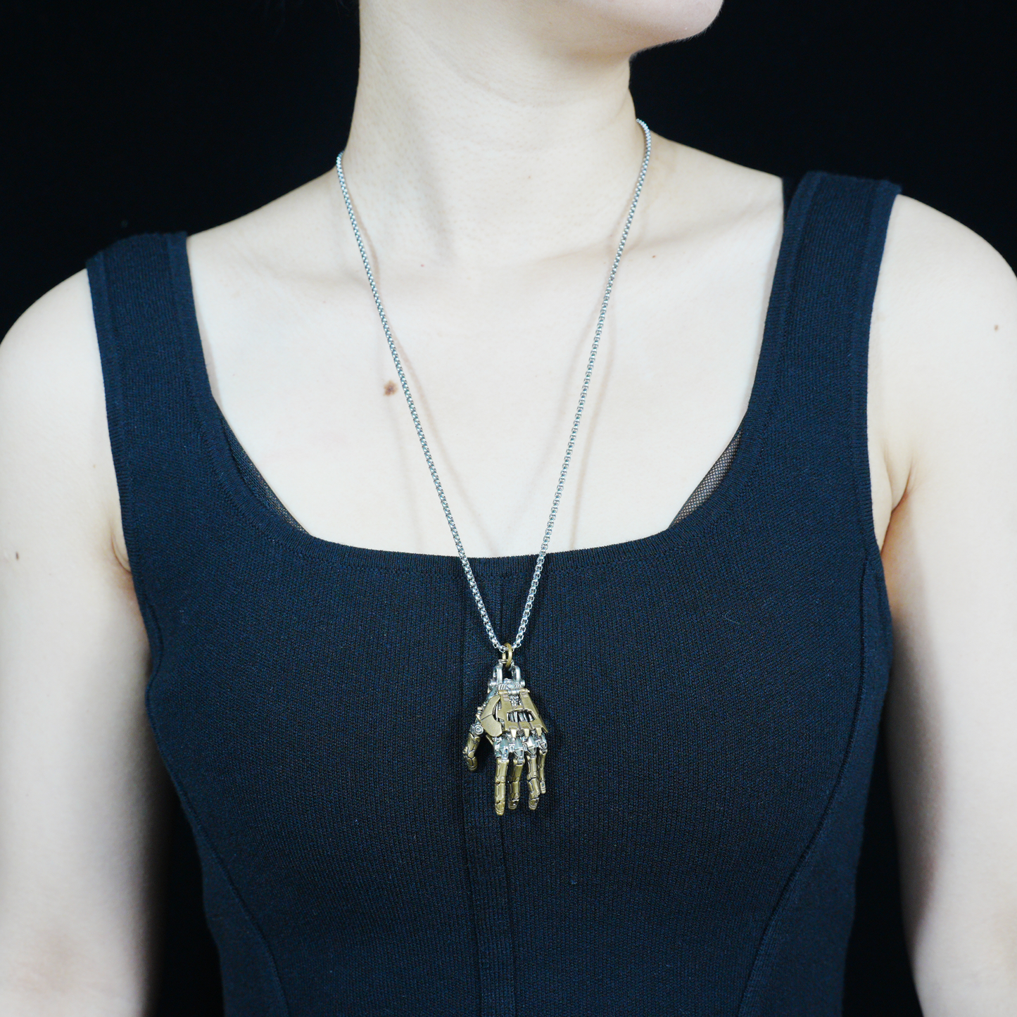 Cyberpunk Mecha Hand Pendant Necklace | Futuristic Techwear Accessory for Men and Women