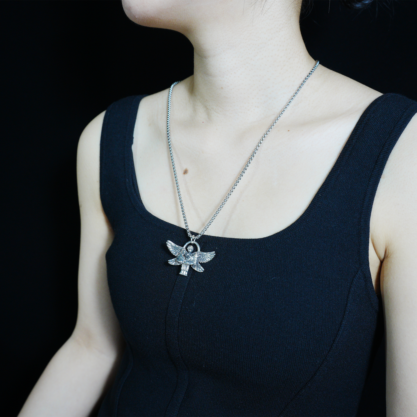 Halskette mit betenden Engel-Anhänger – Gothic-Schutzschmuck für Männer und Frauen, Engel-Anhänger mit offenen Flügeln, spirituelles Geschenk