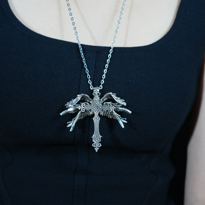 Gothic Kreuz Halskette mit Flügeln, Engel Amulett Anhänger, Vintage Religiöser Schmuck, Statement Fantasy Halskette