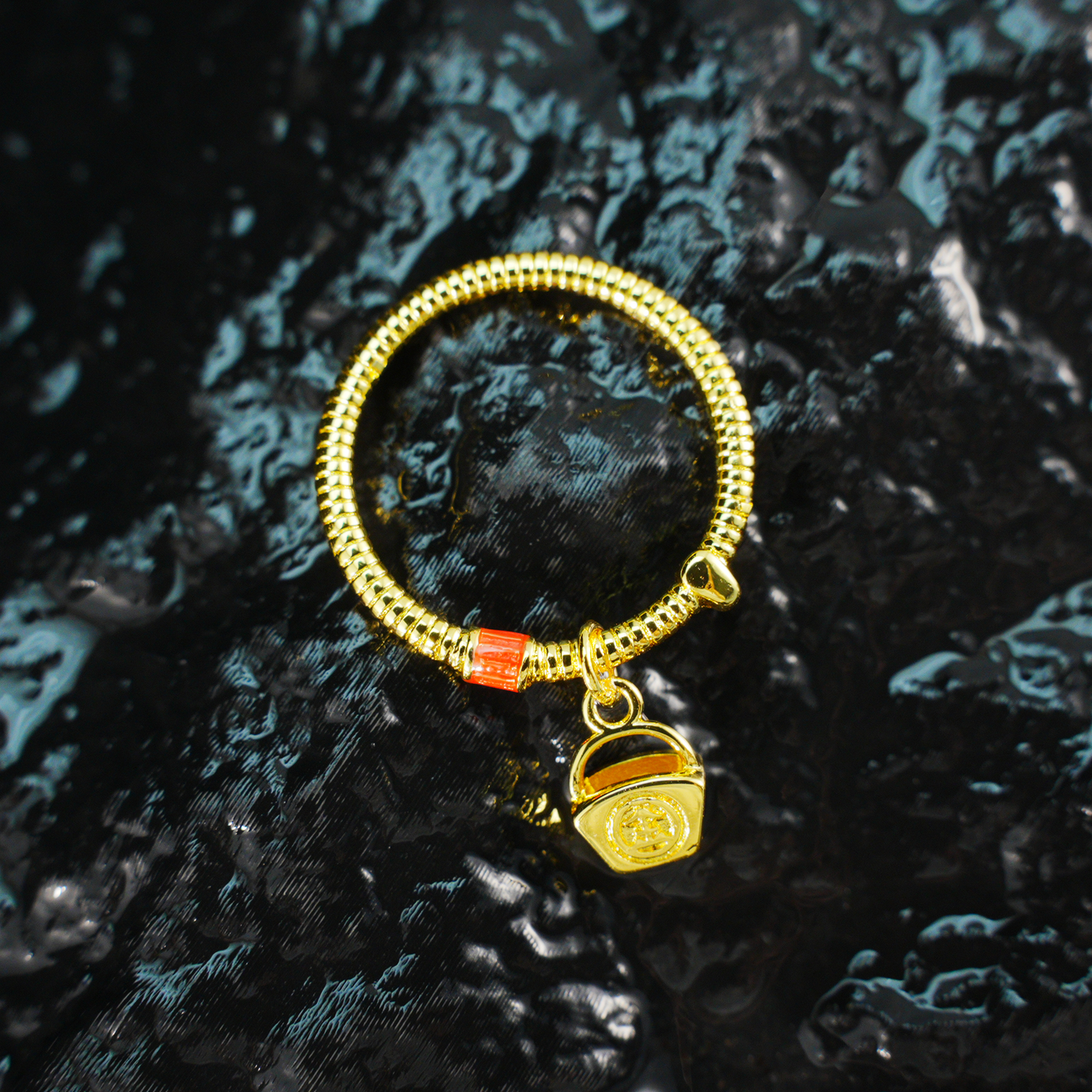 Gold spring ring design ring with red embellishment Chinese auspicious retro ring