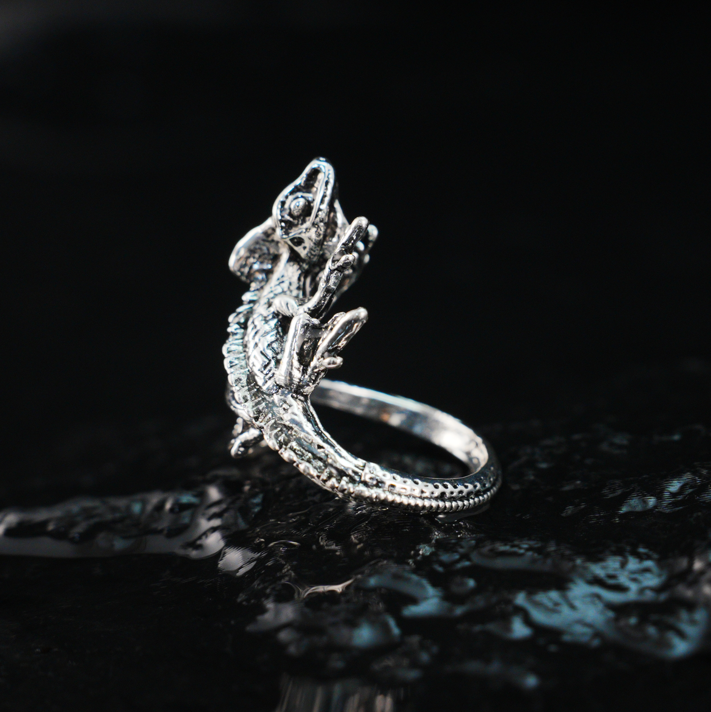 Gothic Eidechsenring – Mythischer Gecko-Schmuck, verstellbares Band mit Naturgeist