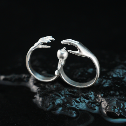 Künstlerischer Handdesign-Apfelring, verstellbar, Kupferlegierung, Paar-Geschenkschmuck