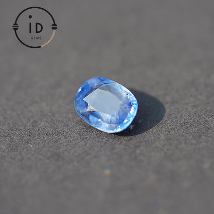 Unbehandelter natürlicher Saphir 2,52ct – Ovalschliff in Königsblau aus Sri Lanka – Edelstein für Sammler & Design