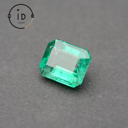 Natürlicher Smaragd 2.78ct – Oktagon-Schliff – Vivid Grün ohne Öl – Kolumbien – Für feine Schmuckdesigns oder Sammler