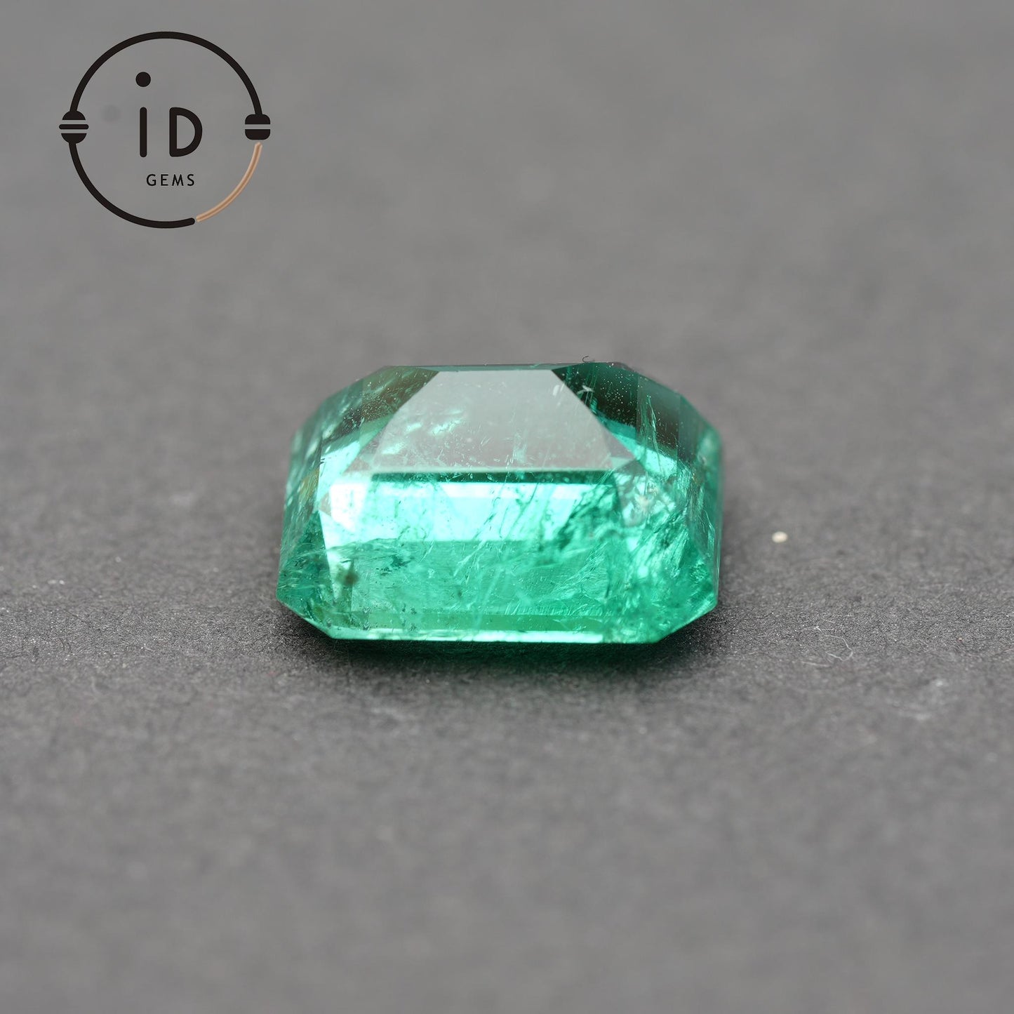 Natürlicher Smaragd 2.78ct – Oktagon-Schliff – Vivid Grün ohne Öl – Kolumbien – Für feine Schmuckdesigns oder Sammler