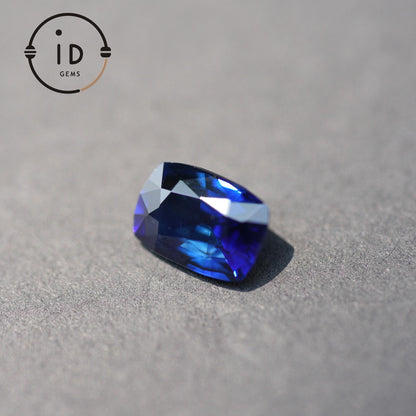 Natürlicher Saphir - 1.44ct - Kissenschliff - Royalblau - Unbehandelt aus Sri Lanka - Ideal für Schmuckdesign oder Sammler