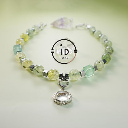 Boho-Halskette mit großen grünen Natursteinen · Statement-Schmuck im Waldstil · Handgemacht & kurz · Geschenk für naturverbundene Frauen