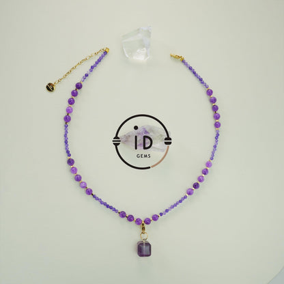 Short Amethyst Beaded Necklace with Purple Fluorite Pendant｜Handmade Spiritual Jewelry｜Meditation Gift for Women