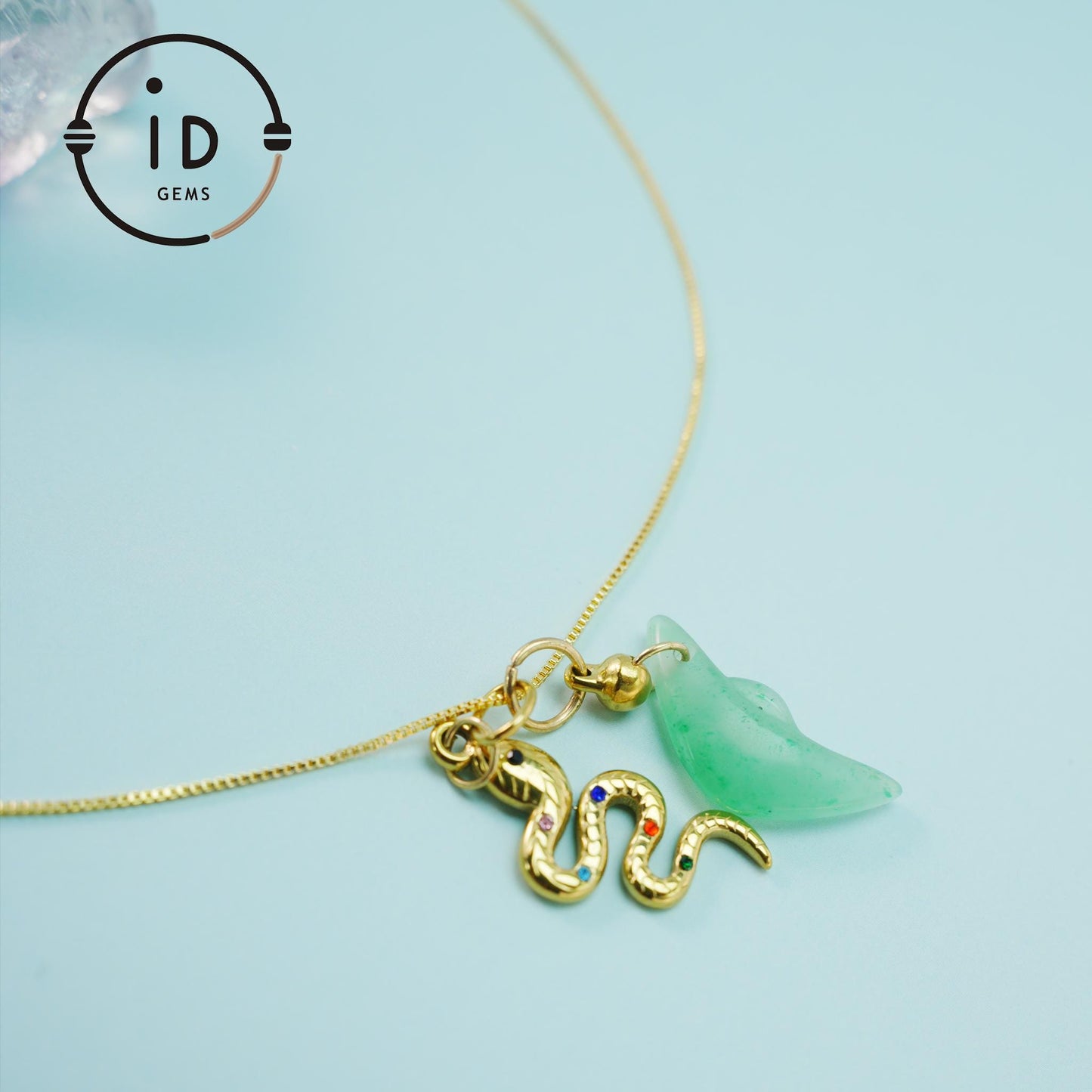 Schlangenanhänger mit Jade-Kristall | Spiritueller Talisman für Schutz & Transformation | Handgefertigter Edelsteinschmuck im Vintage-Stil