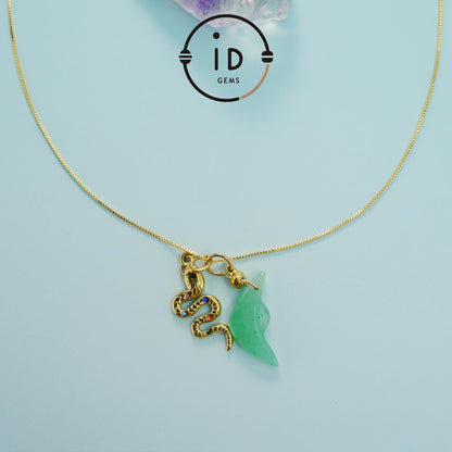 Schlangenanhänger mit Jade-Kristall | Spiritueller Talisman für Schutz & Transformation | Handgefertigter Edelsteinschmuck im Vintage-Stil