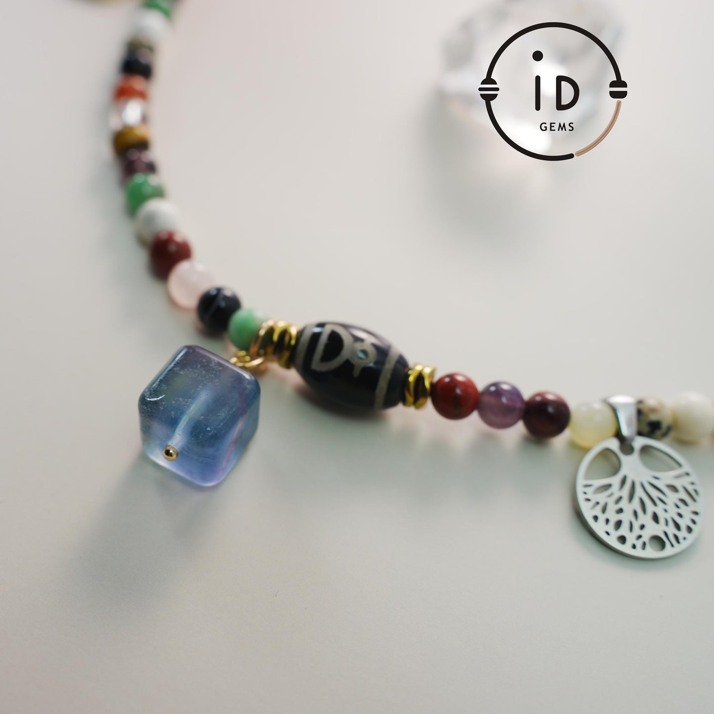 Bunte gemischte Edelstein-Unregelmäßige handgefertigte Perlenkette | Regenbogenfarbene Achatkette | Ein besonderes Geschenk für sie