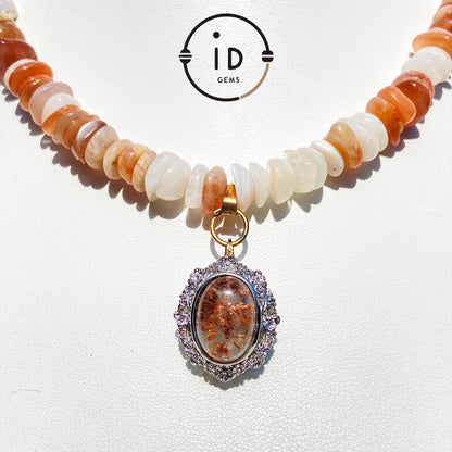 Unregelmäßige Halskette mit Mondstein, Sonnenstein, Phantomquarz & Barockperle · Spiritueller Edelsteinschmuck · Geschenk mit Wunschlänge