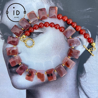 Vibrant Vintage-Style Red Agate Beaded Necklace｜Handmade Gemstone Jewelry｜Bold Statement Piece