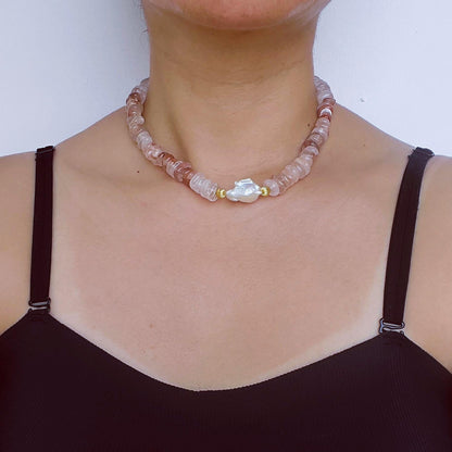 Irregular Strawberry Quartz & Baroque Pearl Necklace｜Healing Gemstone Jewelry｜Handmade Gift for Her｜Romantic Boho Style