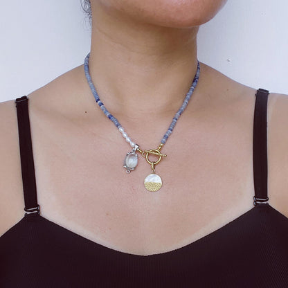 Rohtextur blaue Flachperlen Halskette | Natürliches Muster Design | Aquamarin Perlenkette | Einzigartiger handgemachter Geschenk-Schmuck