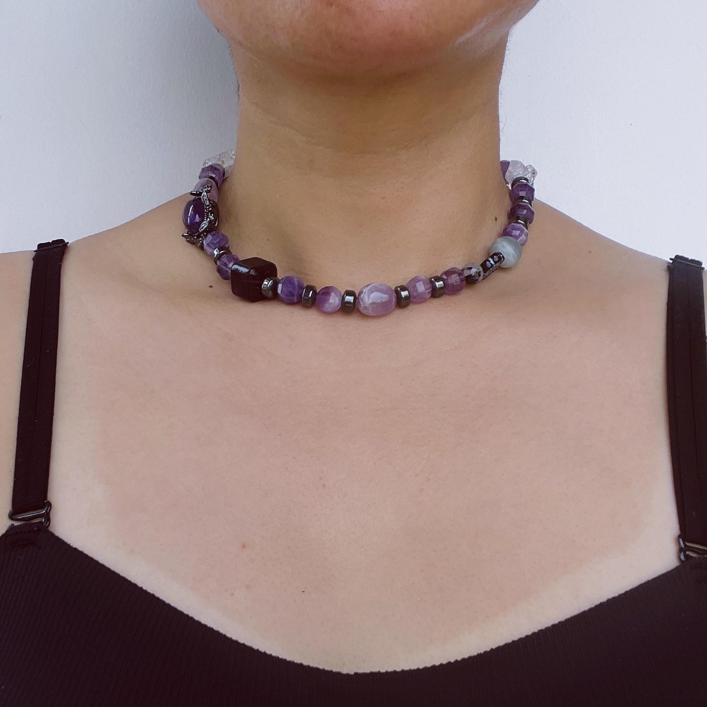 Dicke Amethyst-Halskette mit handgefertigtem Design im spirituellen Boho-Stil｜Geschenk für Meditationsräume