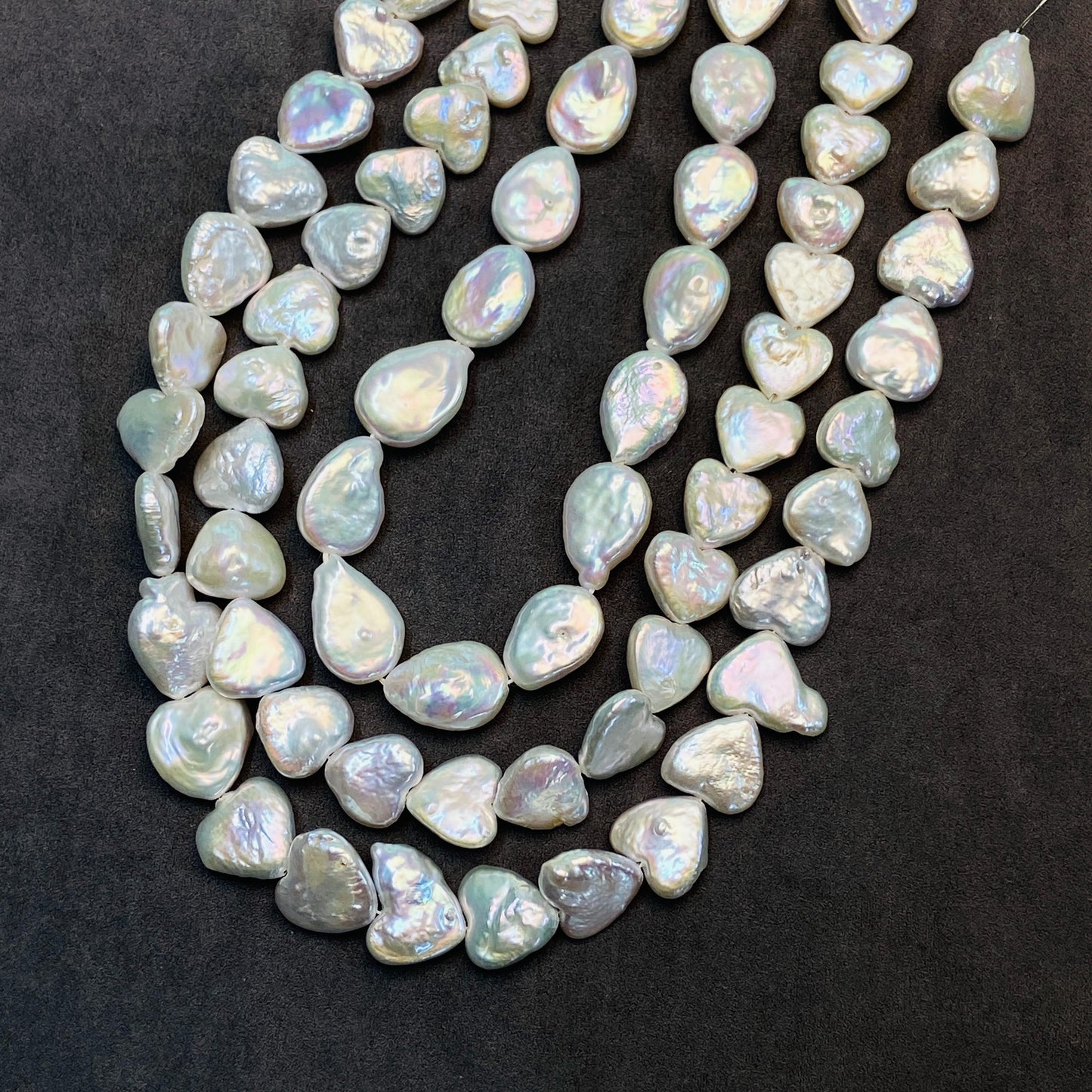 Natural Freshwater Heart Pearls｜31 pcs · 38.2 cm｜Weight Options 29.8 g / 34.7 g｜DIY Bracelet & Necklace Jewelry Making Beads｜Romantic Pearl Accessories