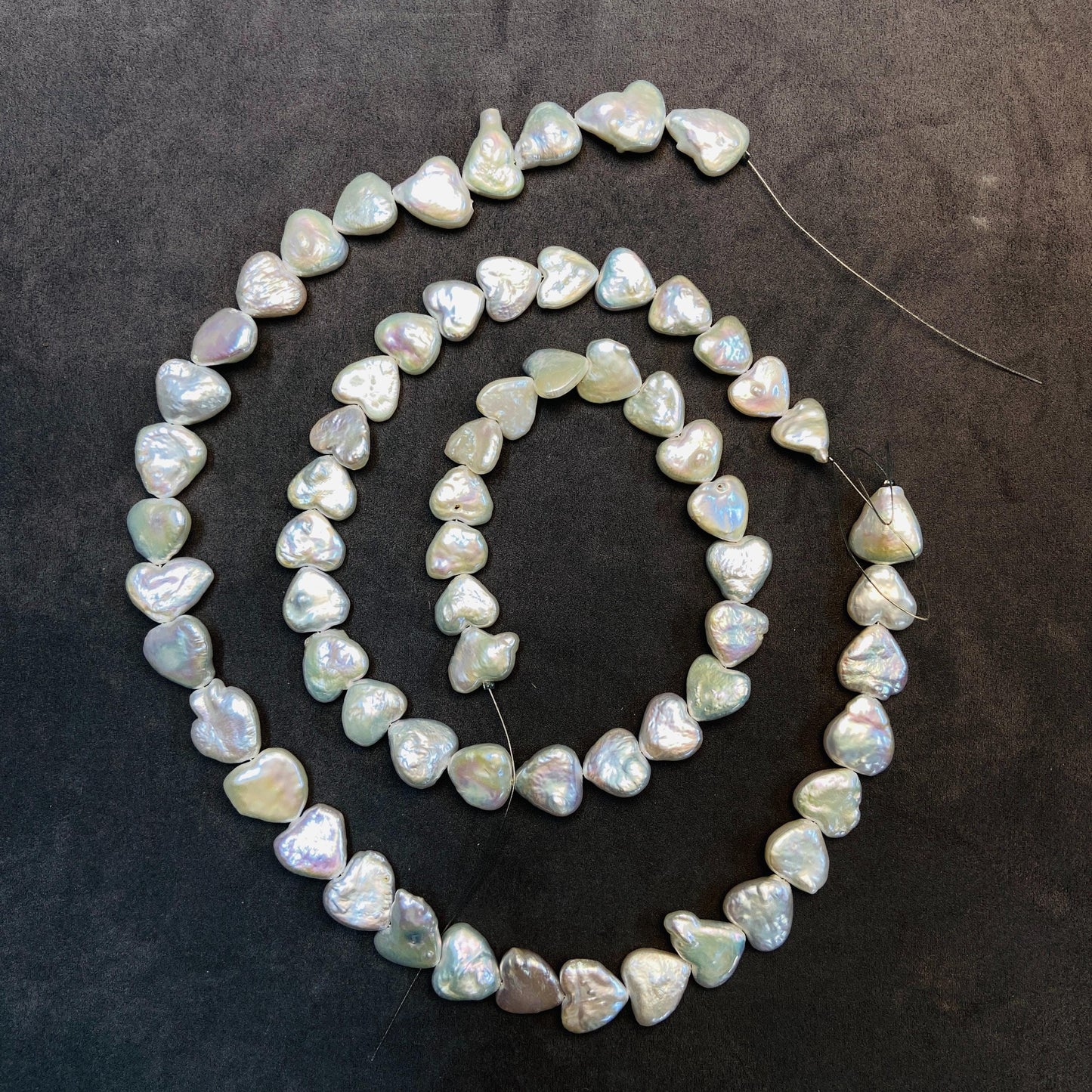 Natural Freshwater Heart Pearls｜31 pcs · 38.2 cm｜Weight Options 29.8 g / 34.7 g｜DIY Bracelet & Necklace Jewelry Making Beads｜Romantic Pearl Accessories