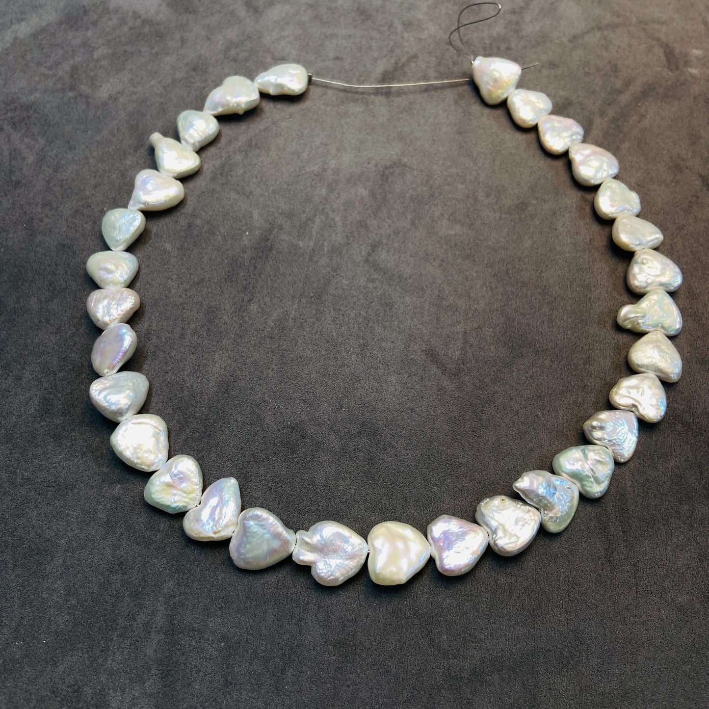 Natural Freshwater Heart Pearls｜31 pcs · 38.2 cm｜Weight Options 29.8 g / 34.7 g｜DIY Bracelet & Necklace Jewelry Making Beads｜Romantic Pearl Accessories