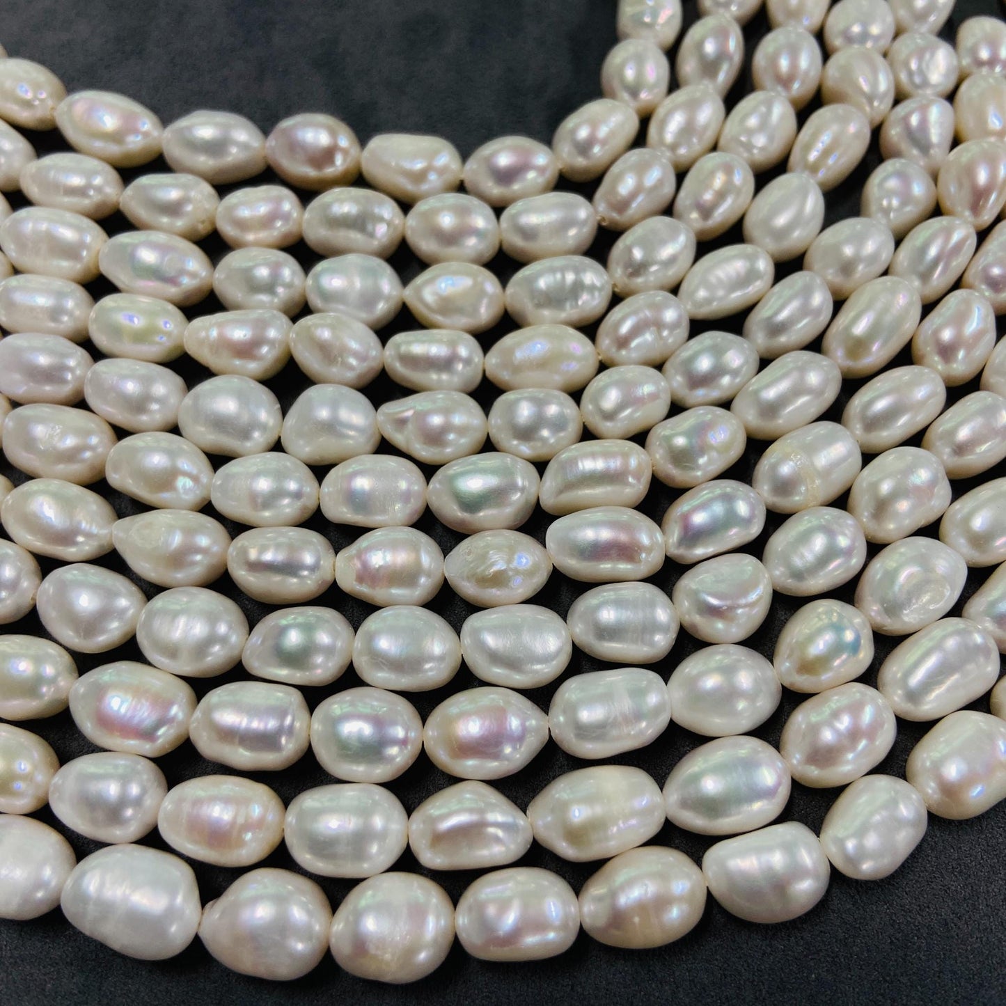 Natural Freshwater Rice Pearls Loose Beads｜8×12 mm · 37 cm · 29 g｜High Luster DIY Bracelet & Necklace Beading Material｜Beauty of Nature