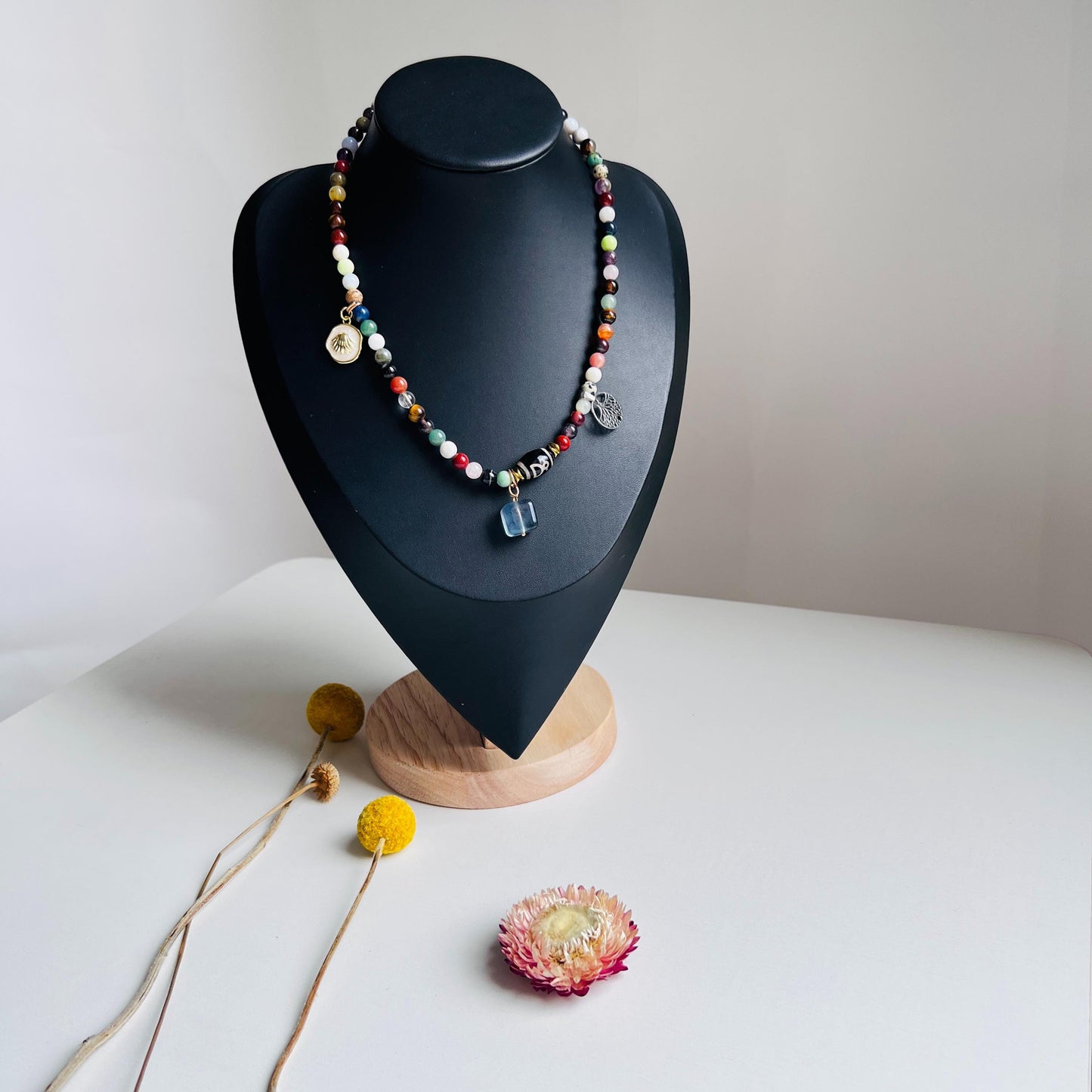 Bunte gemischte Edelstein-Unregelmäßige handgefertigte Perlenkette | Regenbogenfarbene Achatkette | Ein besonderes Geschenk für sie