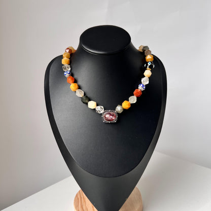 Bunte Achatperlen & Kristall Halskette Handgemachter spiritueller Heilungsschmuck Natürliche Edelsteinkette Geburtstags-  Geschenkartikel