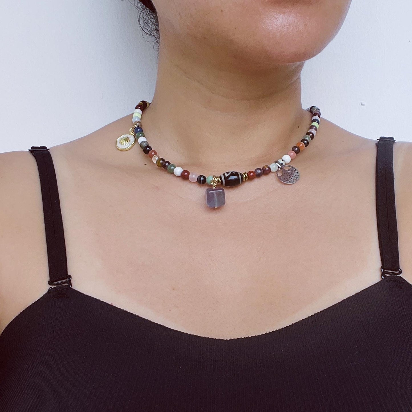 Bunte gemischte Edelstein-Unregelmäßige handgefertigte Perlenkette | Regenbogenfarbene Achatkette | Ein besonderes Geschenk für sie