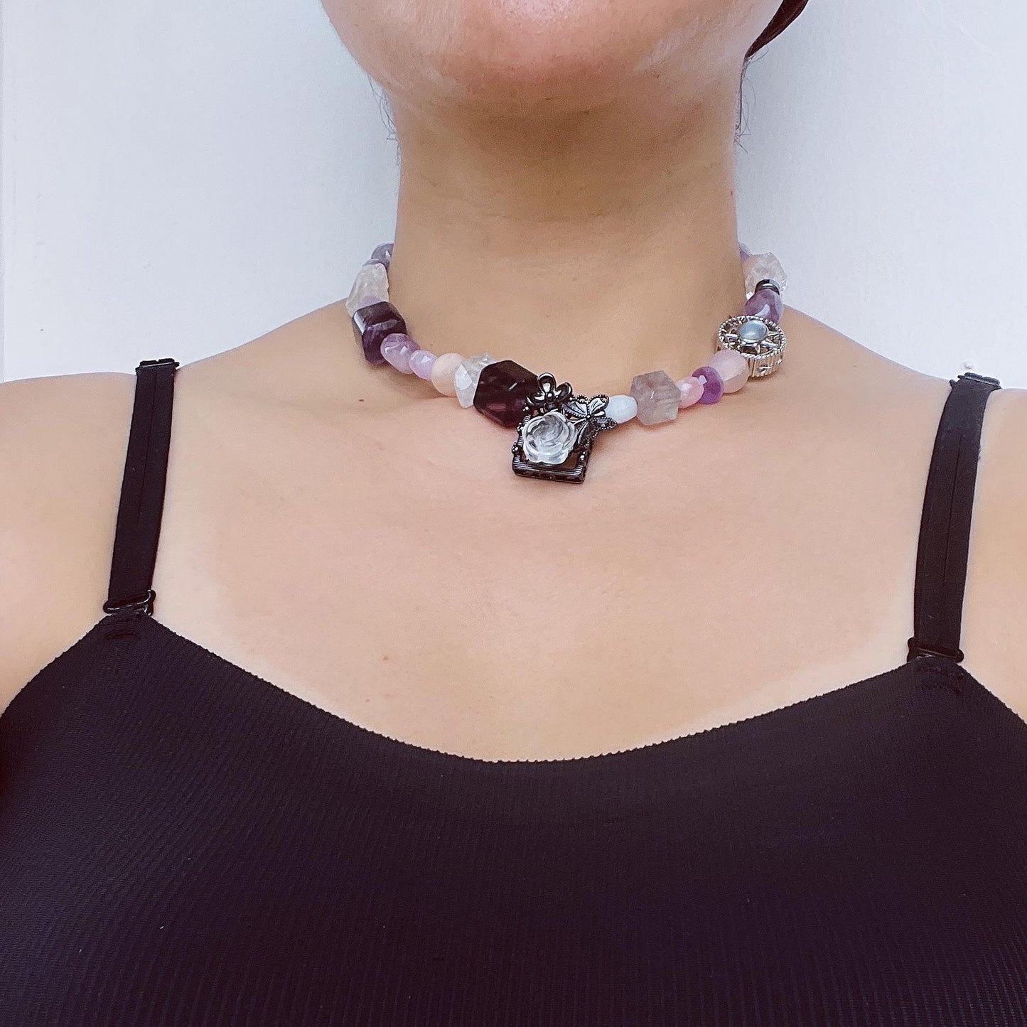Unregelmäßige bunte große Perlen | Natürliche Energie Amethyst Halskette | Handgefertigter Kristallschmuck | Geschenk für besondere Anlässe