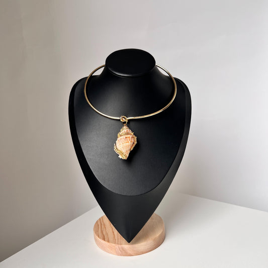 Choker Necklace with Natural Shell Pendant｜Vintage Wire Design｜Boho Summer Jewelry｜Handmade Ocean-Inspired Gift