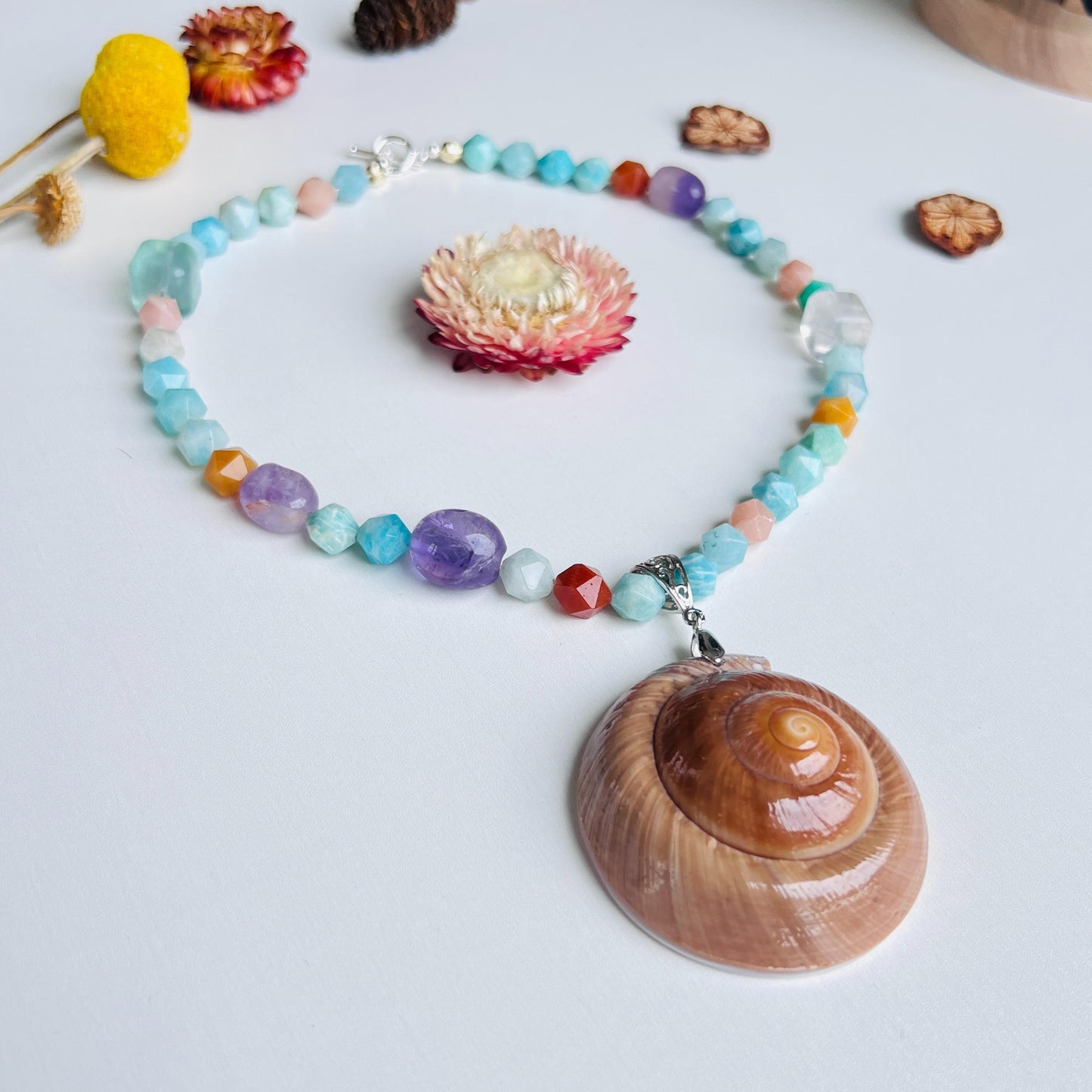 Bunte handgefertigte Edelstein-Perlenkette im Meeres-Strand-Stil |Sommerlicher Meereslook|Boho-Sommergeschenk|Naturinspirierter Schmuck