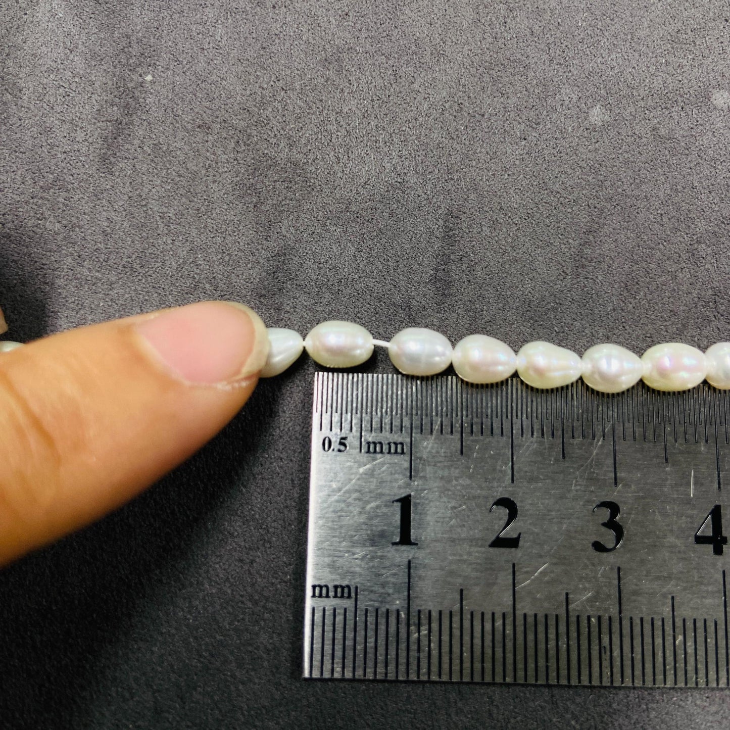 Natural Oval Freshwater Loose Pearls｜4×7 mm · 40 cm · 12.5 g｜Smooth & Organic DIY Bracelet & Necklace Beading Material｜Pure Natural Gem